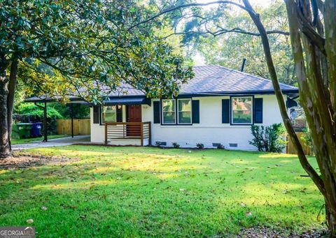 Photo of 753 Commodore Drive, Atlanta, GA 30318 (MLS # 10623282)