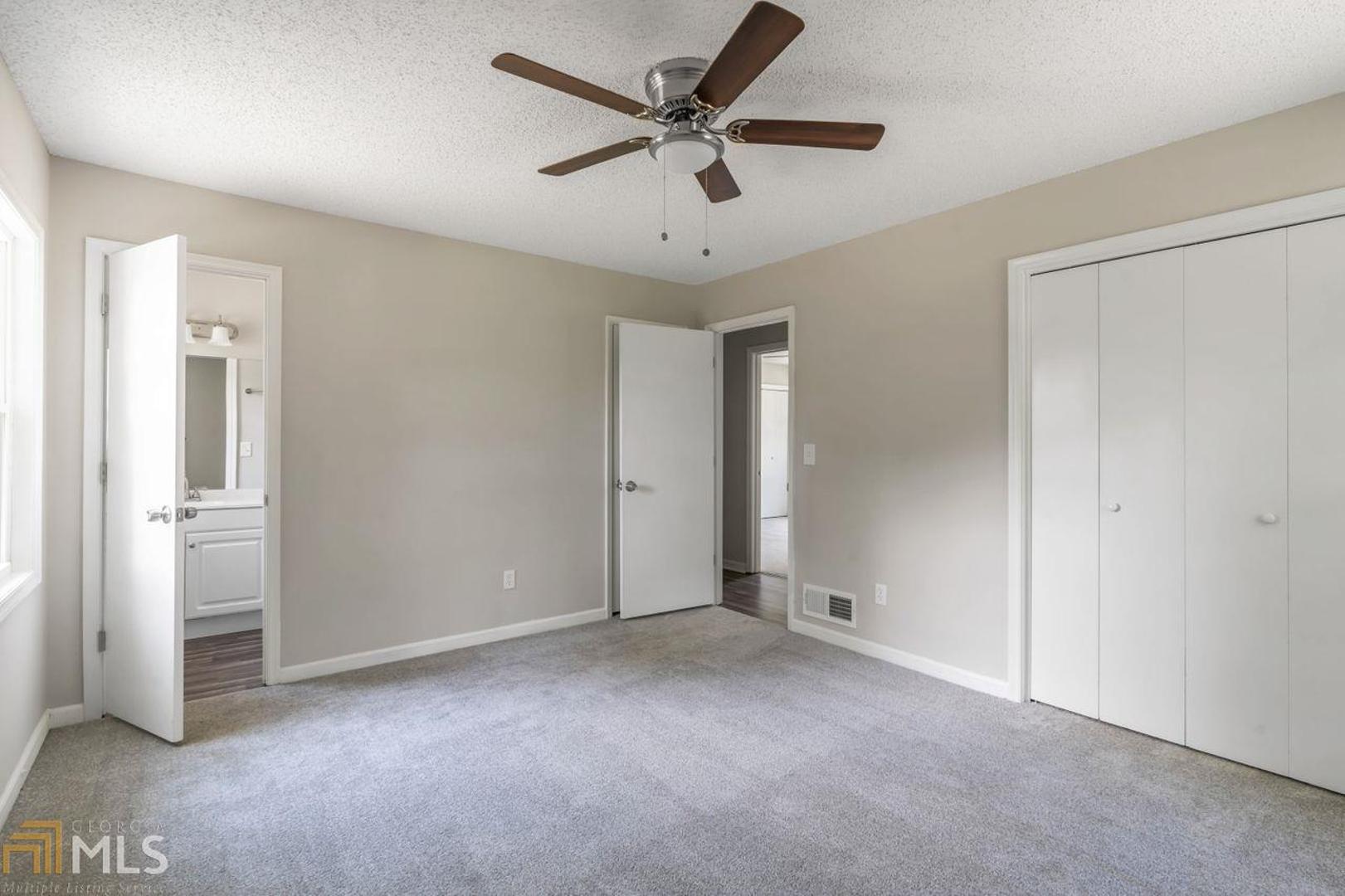 White Oak Farms - Residential