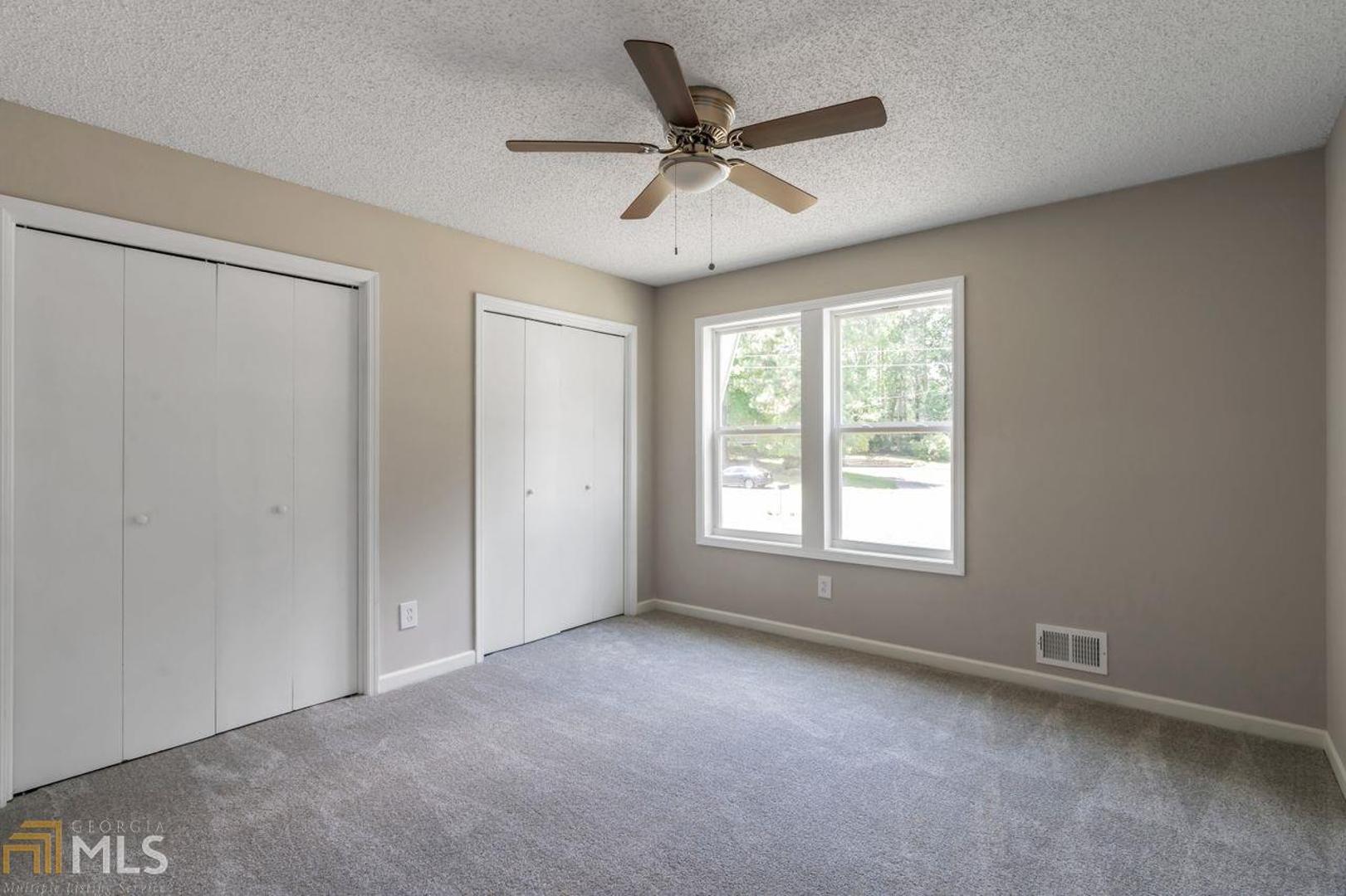 White Oak Farms - Residential