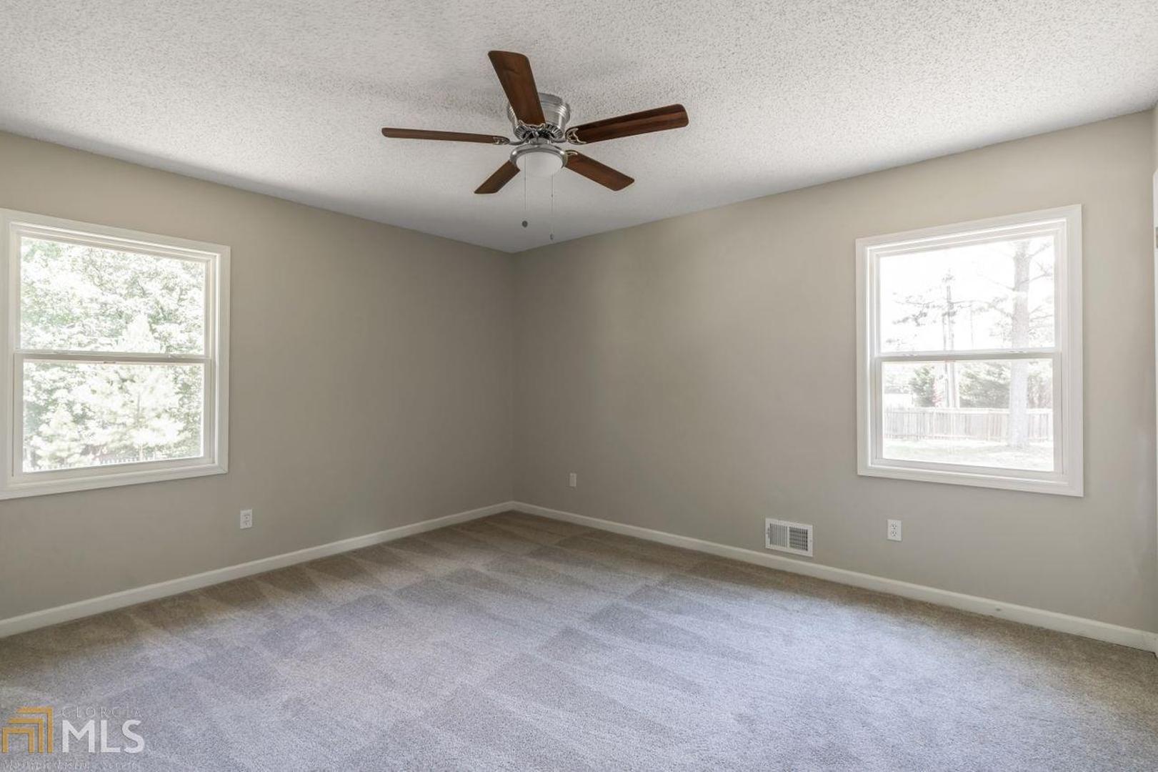 White Oak Farms - Residential