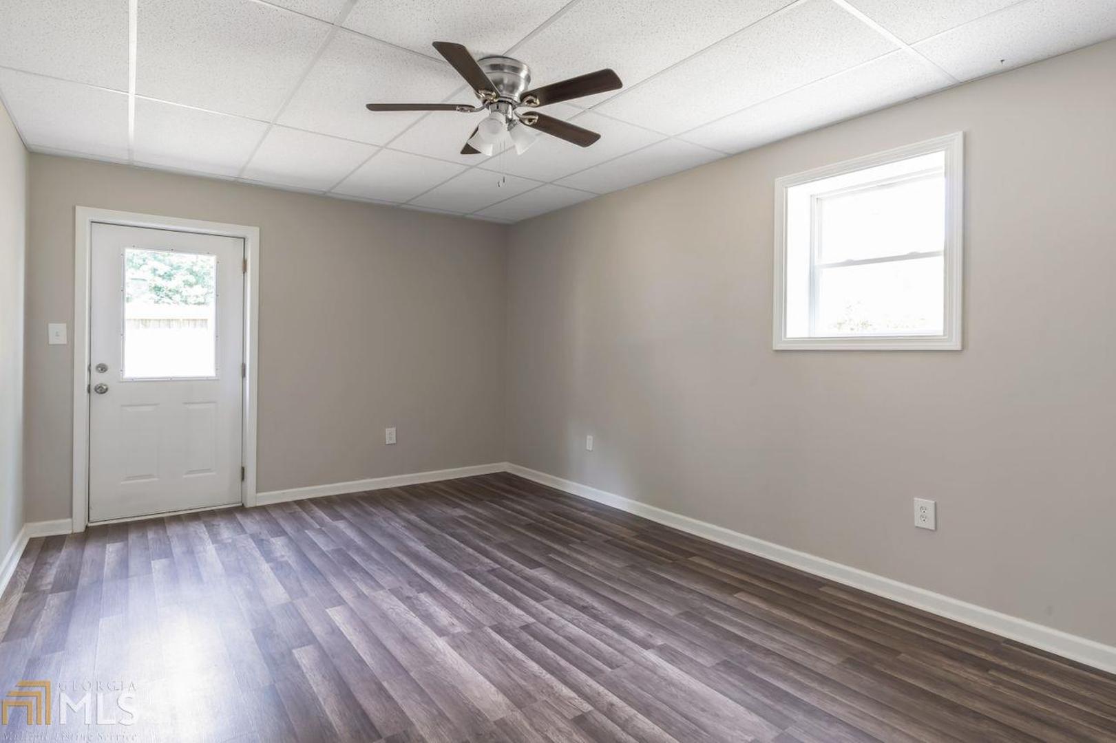 White Oak Farms - Residential