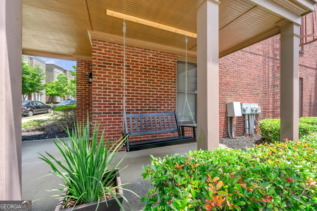 Photo of 750 Liberty Commons Drive, Atlanta, GA 30314 (MLS # 10676899)