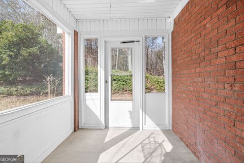 Photo of 135 Saltcreek Point, Sugar Hill, GA 30518 (MLS # 10667111)