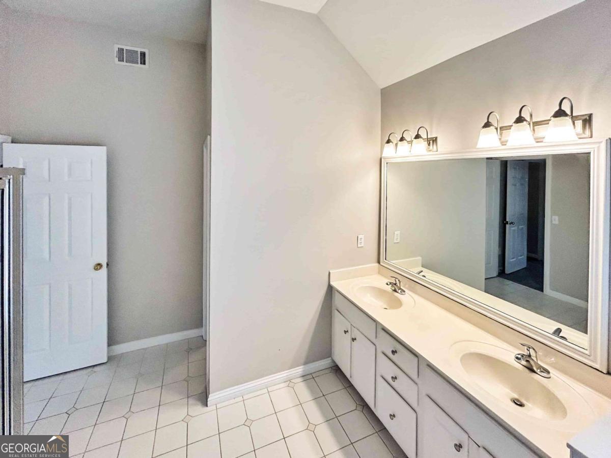 Highland Terrace - Residential Lease