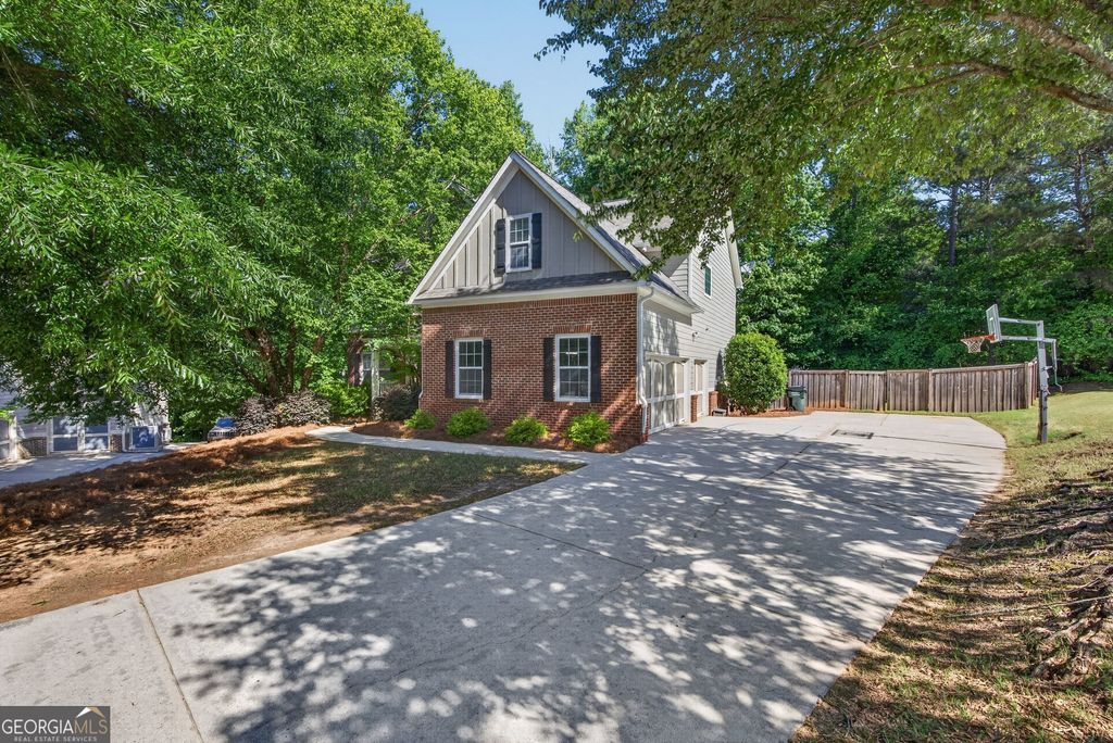Photo of 2137 Albert Jones Drive, Loganville, GA 30052 (MLS # 10759019)