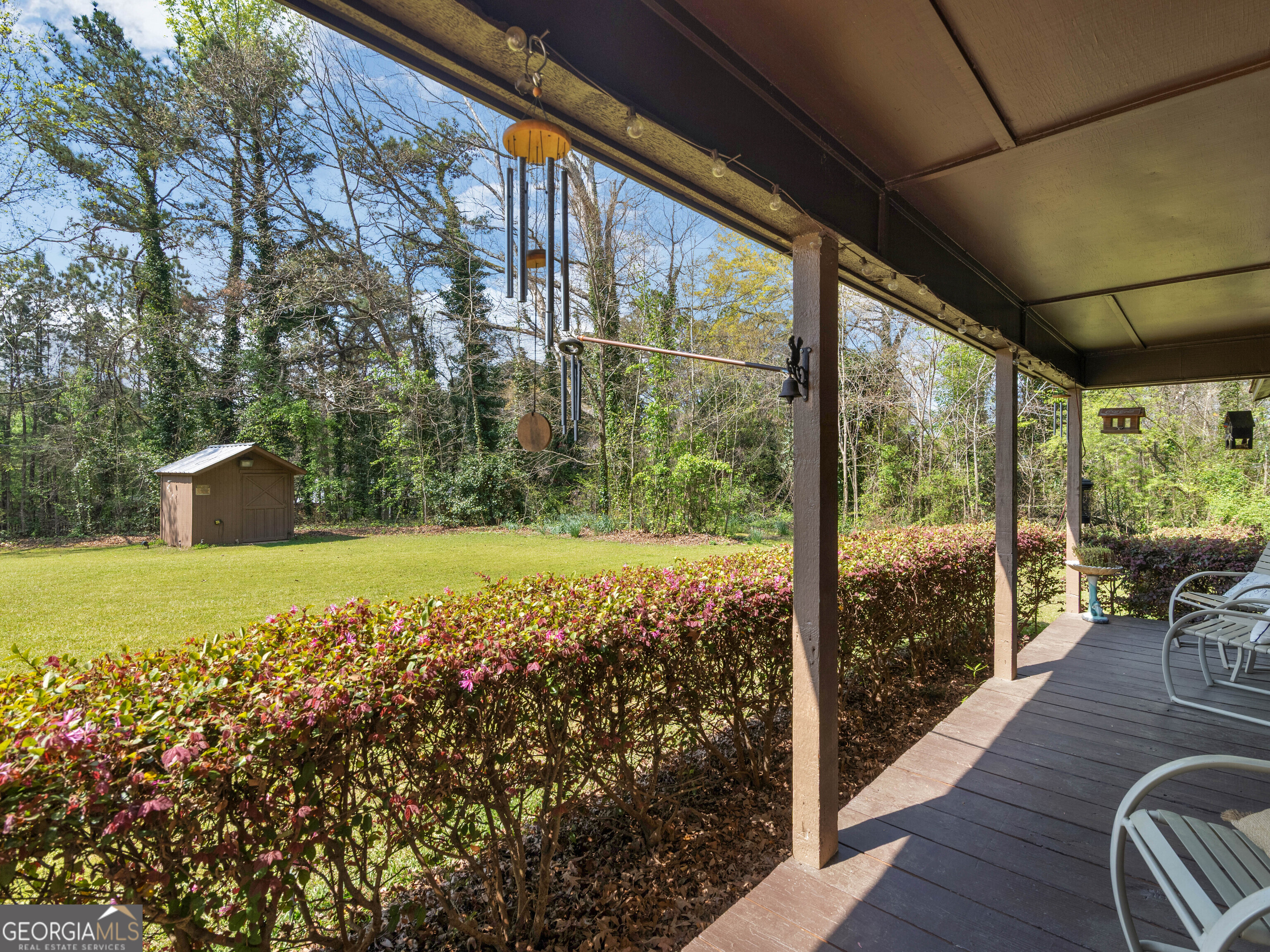 2037 Hampton Locust Grove RD