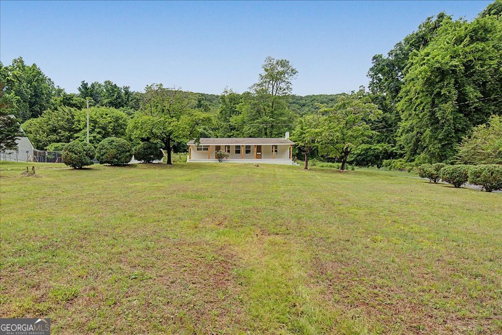 Photo of 2115 Kings Road, Dalton, GA 30720 (MLS # 10771051)