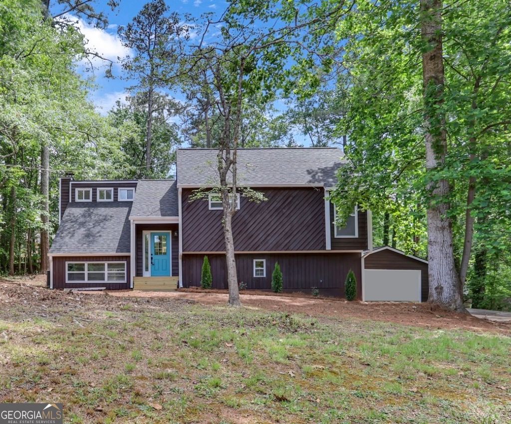 Photo of 1882 Winding Creek Lane SW, Marietta, GA 30064 (MLS # 10758463)