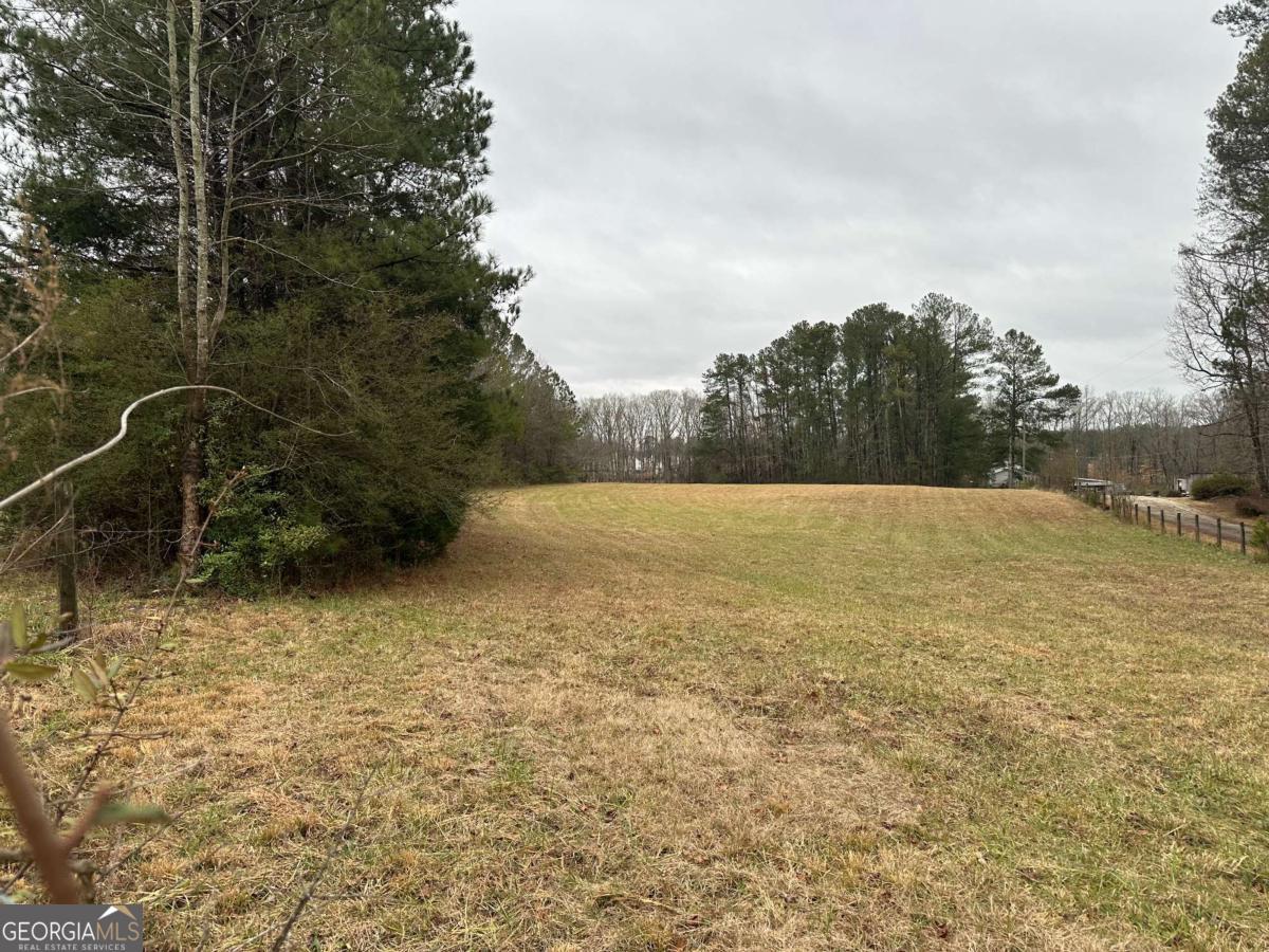 1975 Flat Shoals RD SE