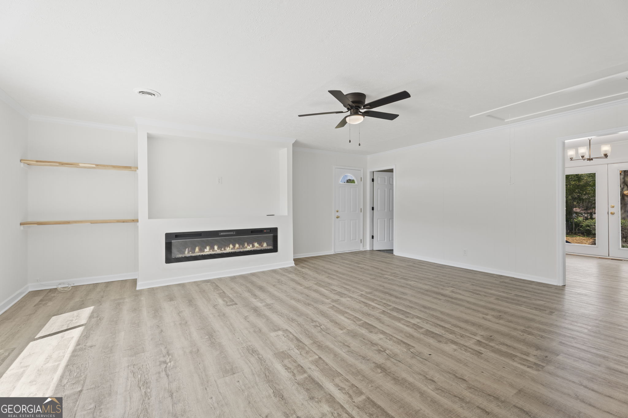 6070 Danbury CT