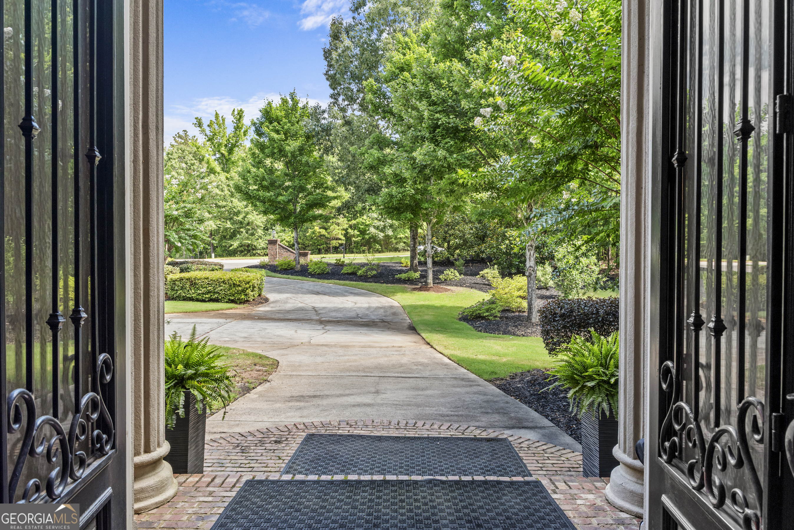 55 Moray PL
