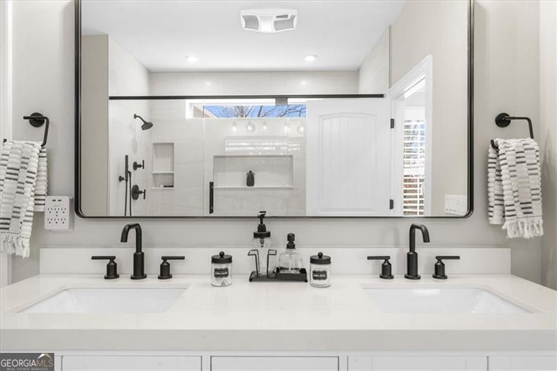 Dawson Pointe - Residential