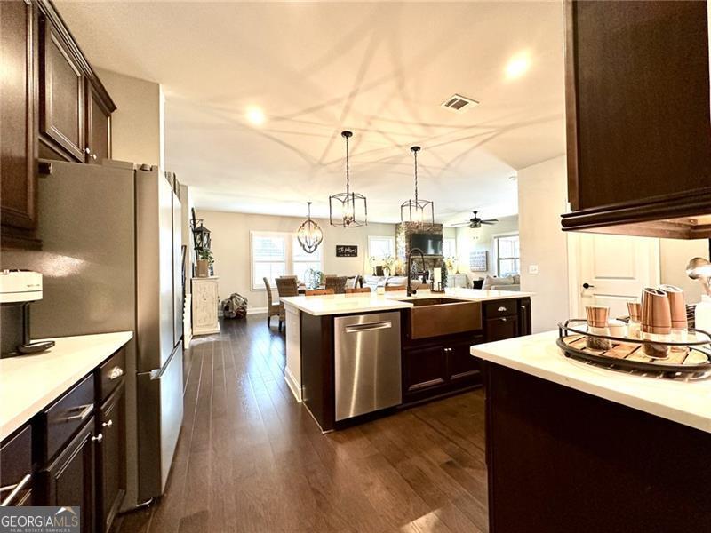 Dawson Pointe - Residential