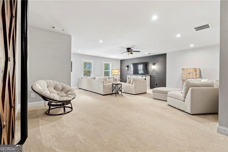 Dawson Pointe - Residential