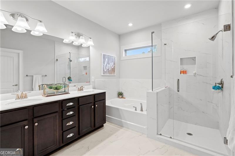 Dawson Pointe - Residential