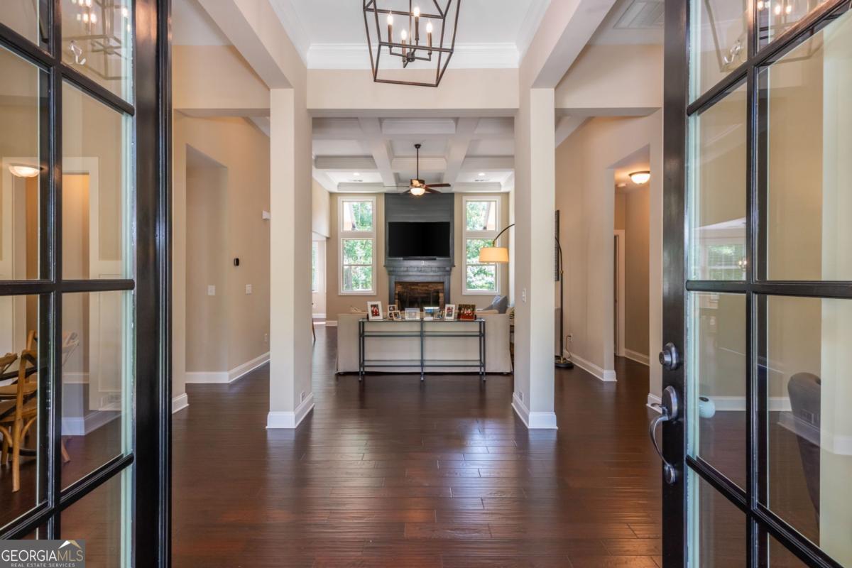 516 Black Horse CIR