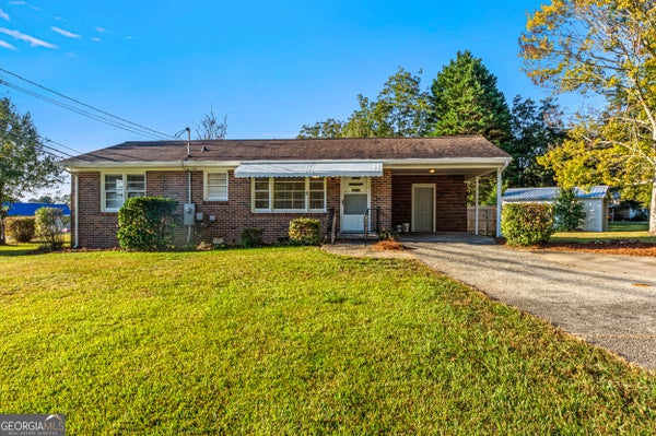 254 BELLVUE DR, TOCCOA, GA 30577 - Image 271e4bbbaba2fa64ff9b50eaea92db12/738415750