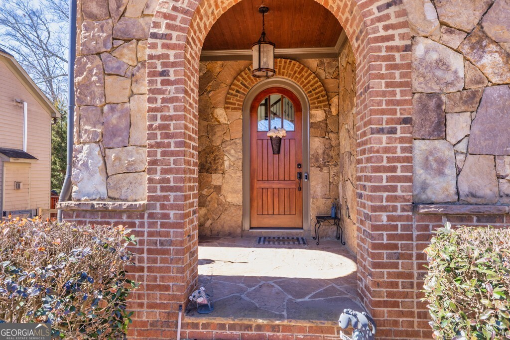 4595 Carriage Walk LN