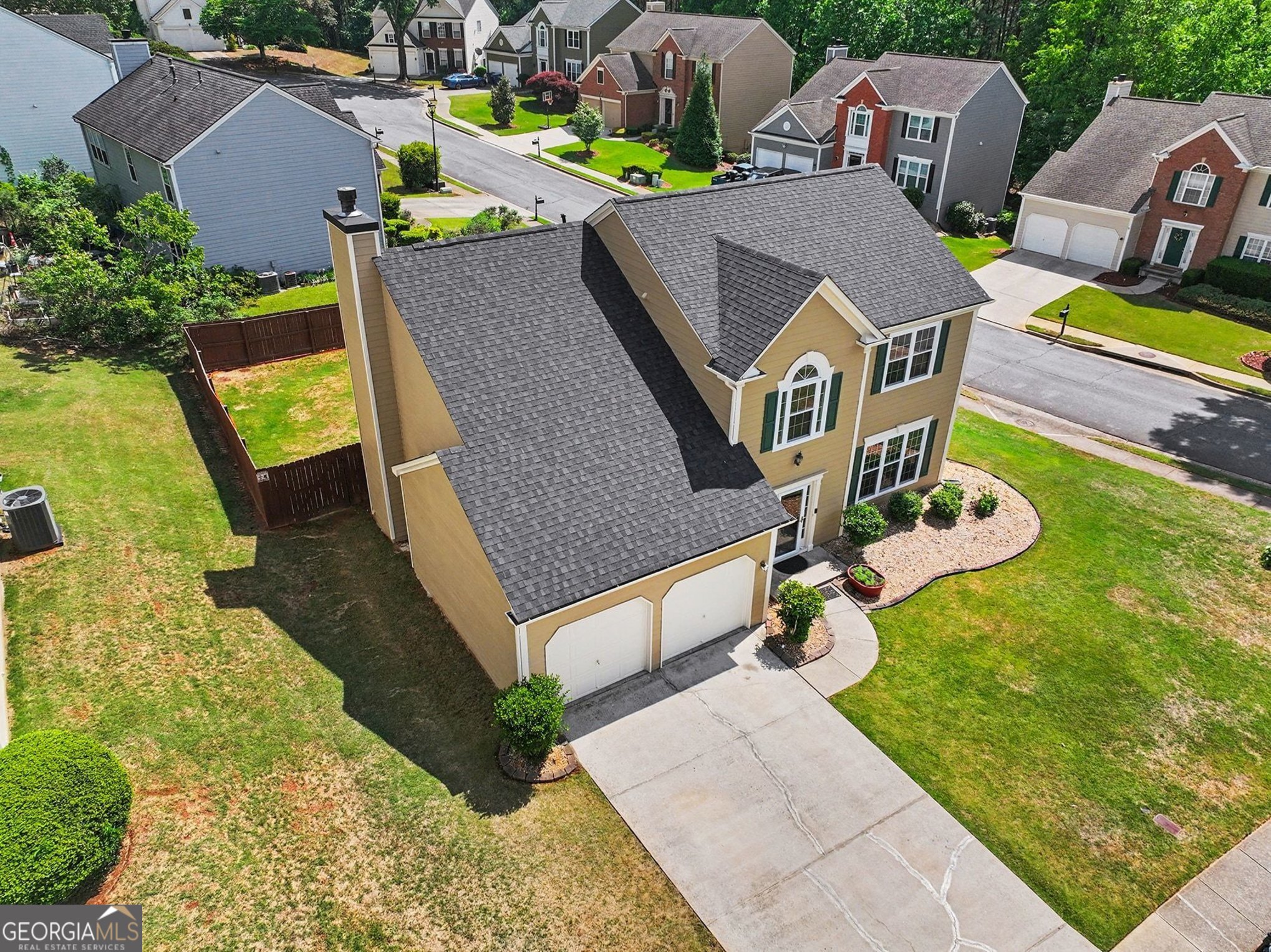 2372 Tallapoosa DR