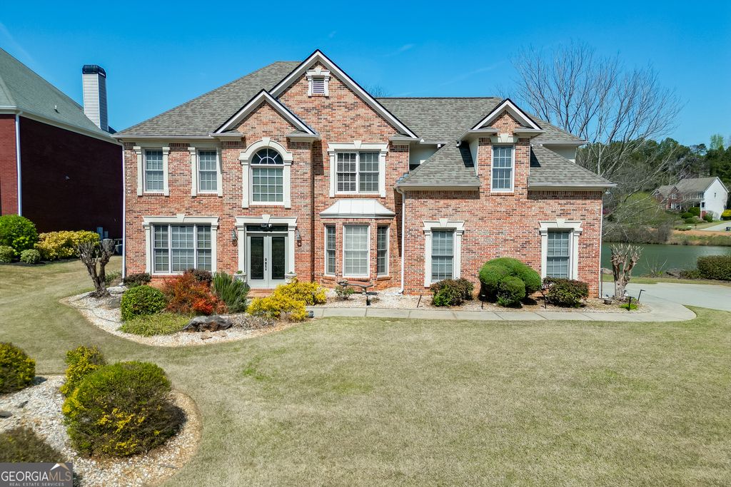 Photo of 3795 Regal Oaks Drive, Suwanee, GA 30024 (MLS # 10717114)