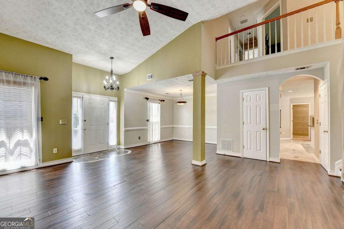 2915 White Blossom LN