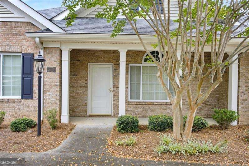4704 Rose Arbor DR NW 8