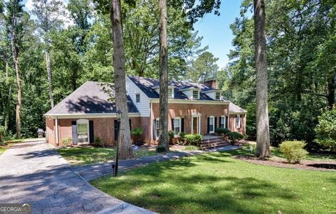 Photo of 3499 Prince George Street, Atlanta, GA 30344 (MLS # 10626335)