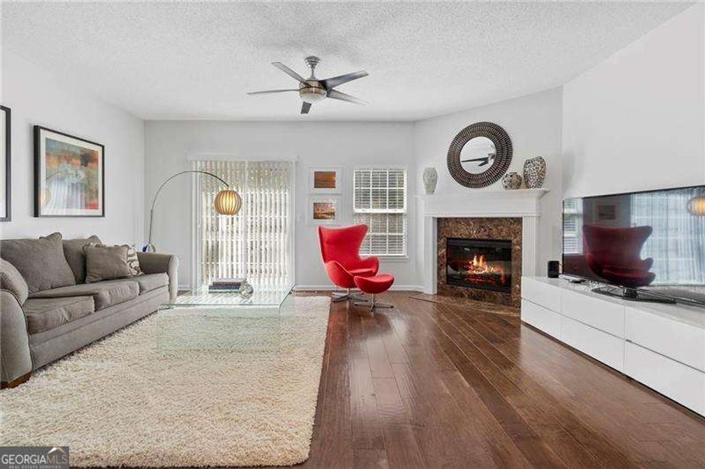 Photo of 373 Heritage Park Trace NW #4, Kennesaw, GA 30144 (MLS # 10655876)