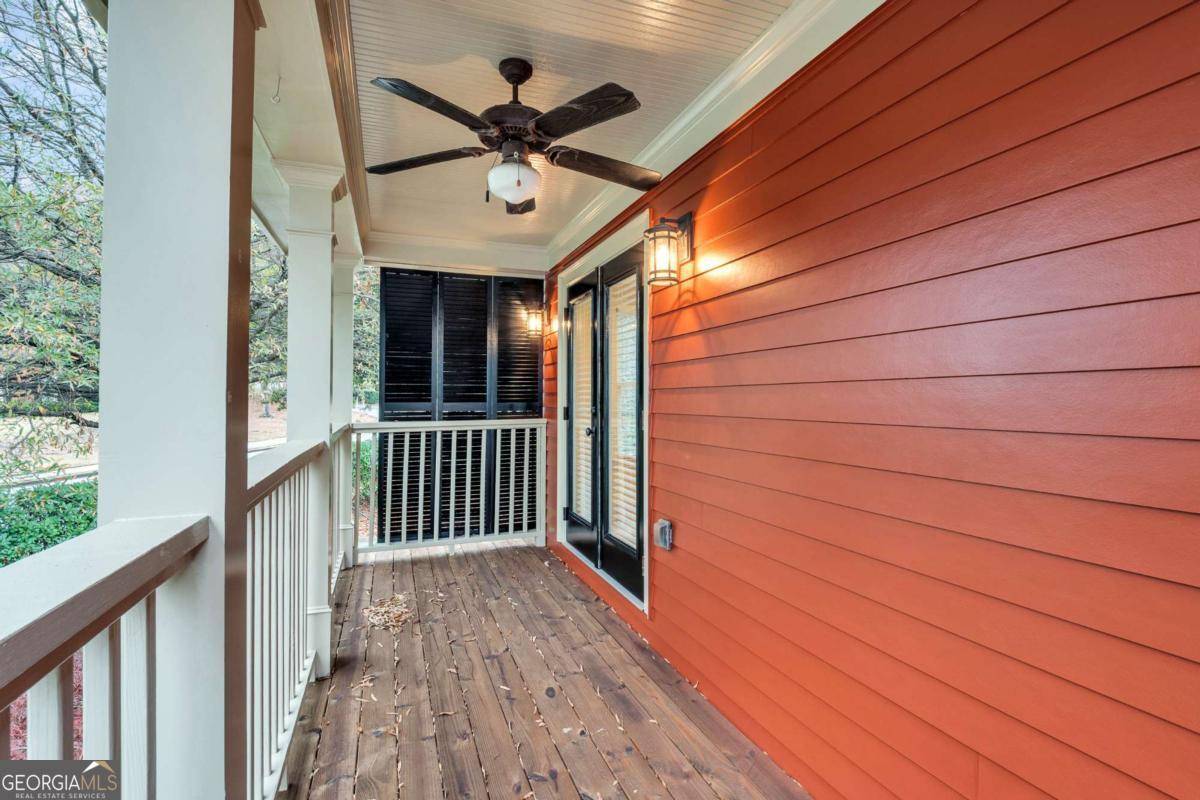 695 Holcomb Bridge RD