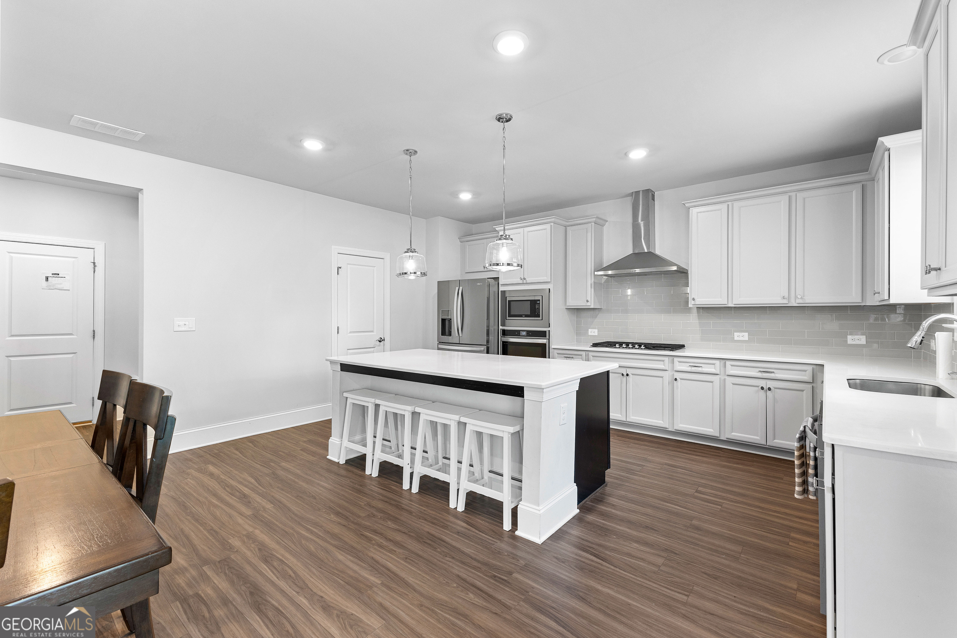 Peachtree City, Georgia 30269, United States, 5 Bedrooms Bedrooms, ,3 BathroomsBathrooms,Residential,Active,136195