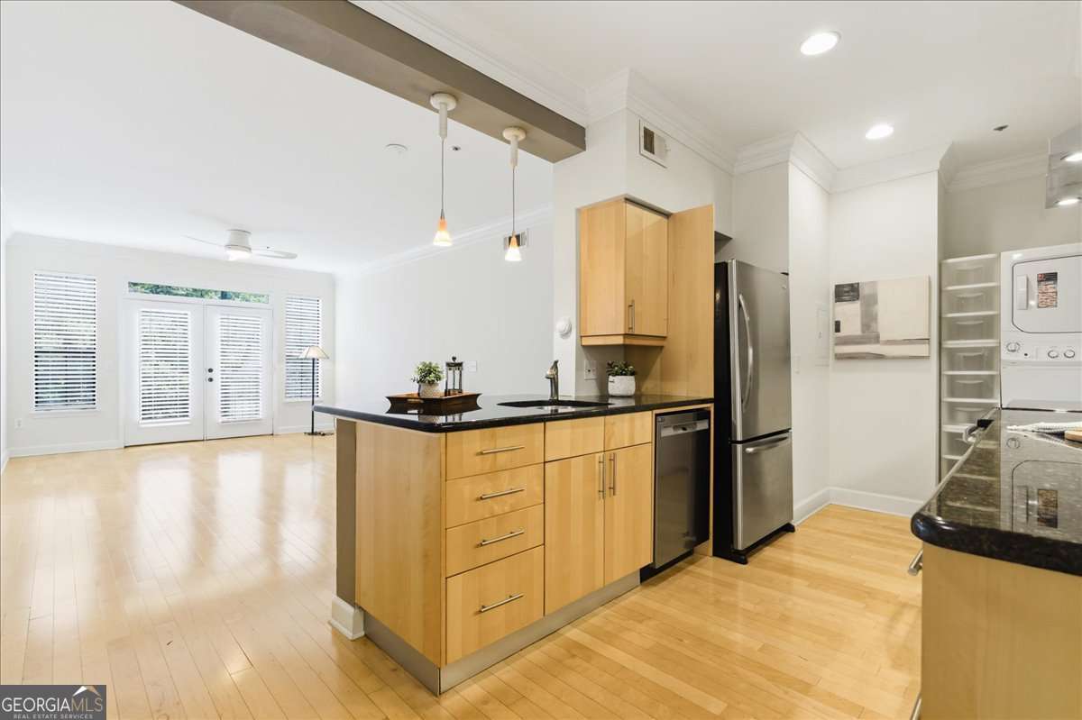 3777 Peachtree RD NE 923