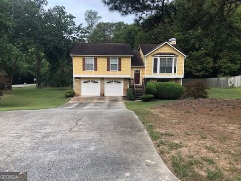 Photo of 3540 Framingham Drive, Lithonia, GA 30038 (MLS # 10643105)
