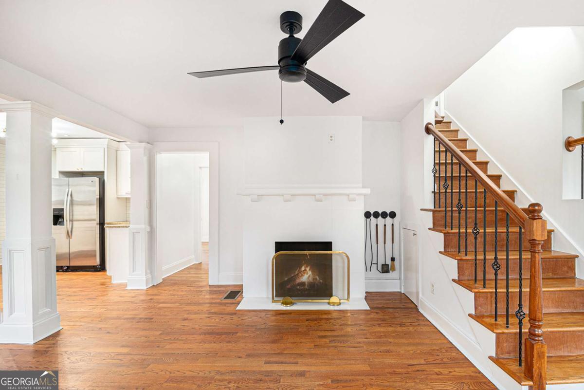 1719 Flat Shoals RD SE