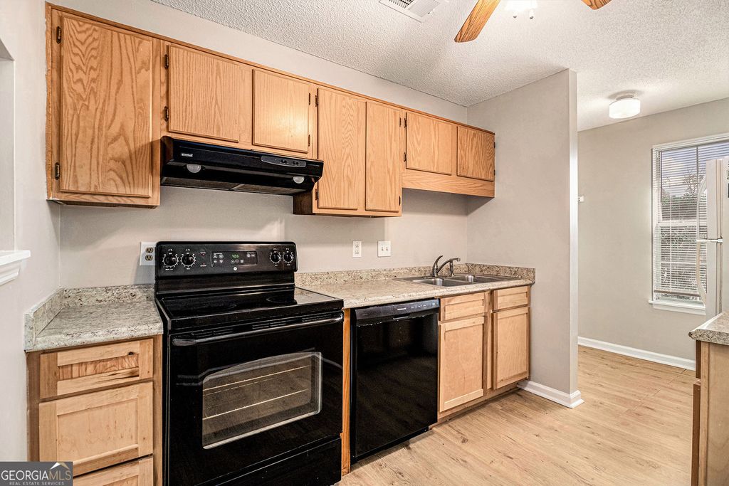 Photo of 6174 Field Stone Drive, Douglasville, GA 30134 (MLS # 10650523)