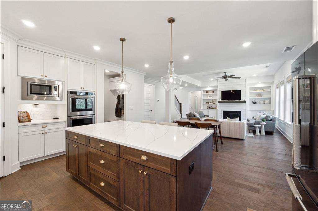 3515 Montebello PKWY