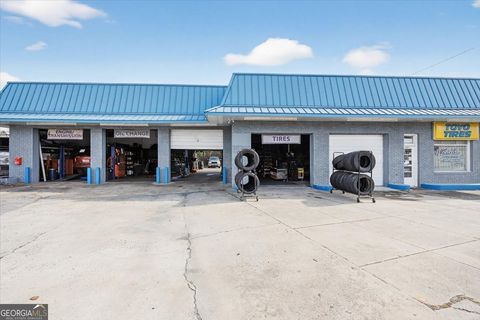 2644 Houston AVE Macon GA 31206