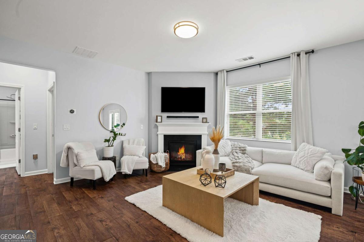 104 Woodbridge TRL