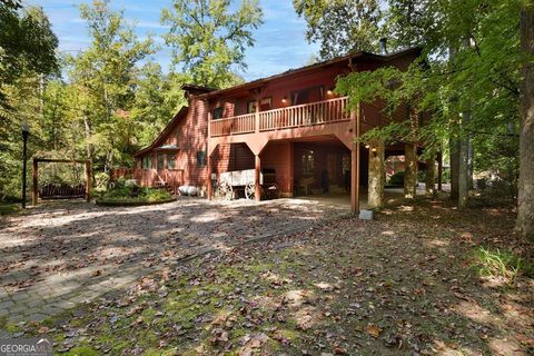 A home in Hayesville