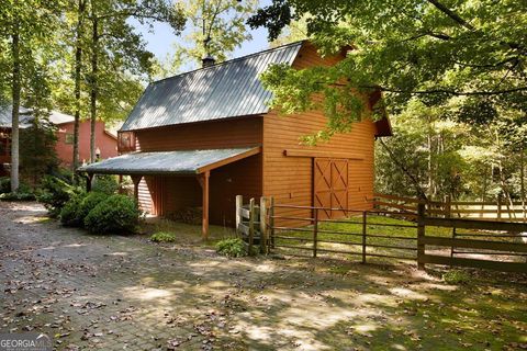 A home in Hayesville