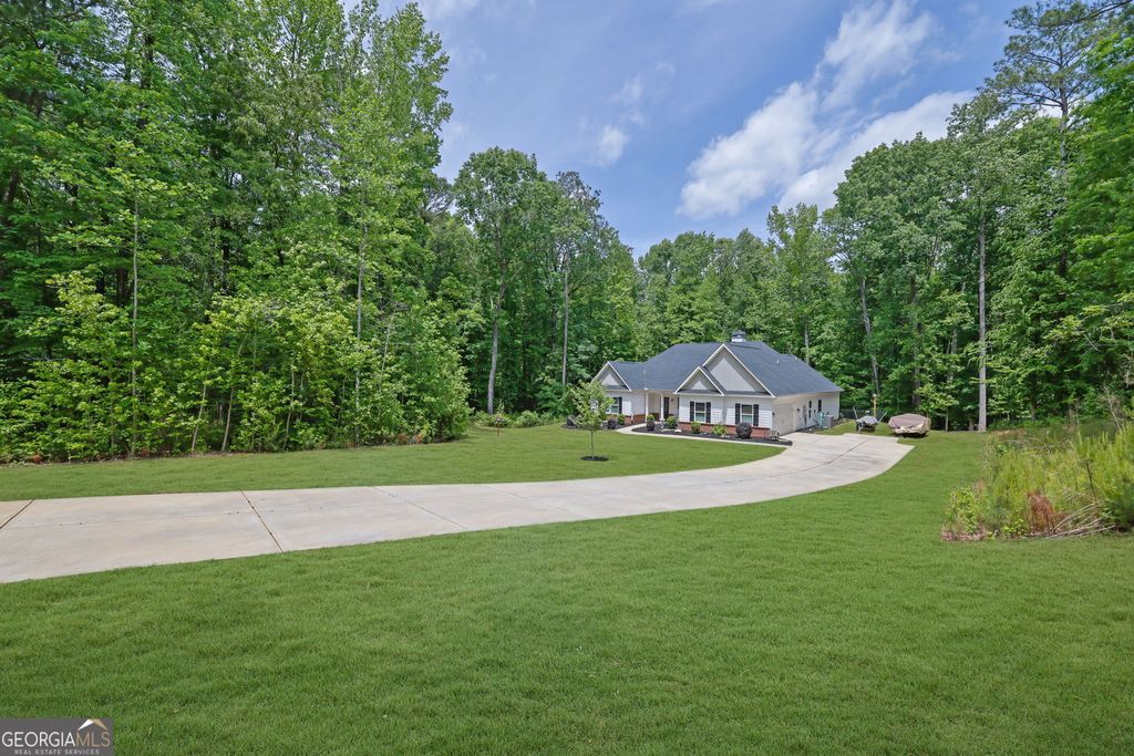 Photo of 125 Hawthorn Lane, Covington, GA 30014 (MLS # 10756261)