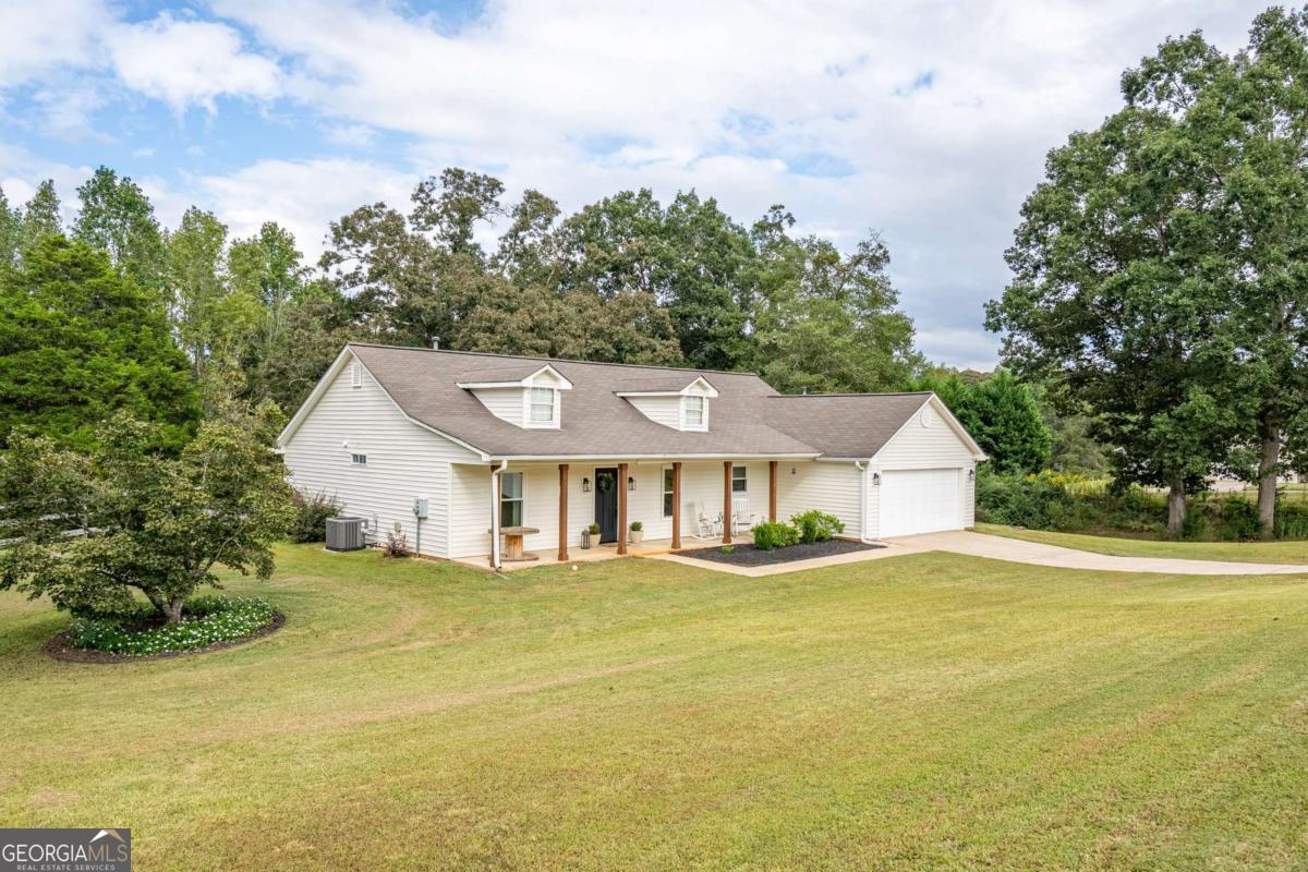 165 Michael LN