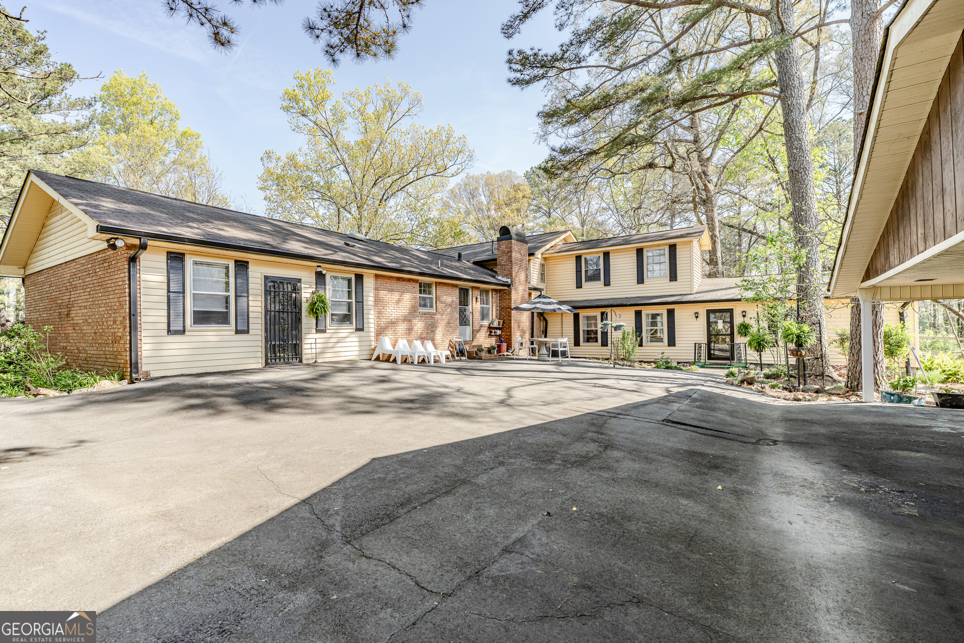 103 Rolling Oaks DR NW