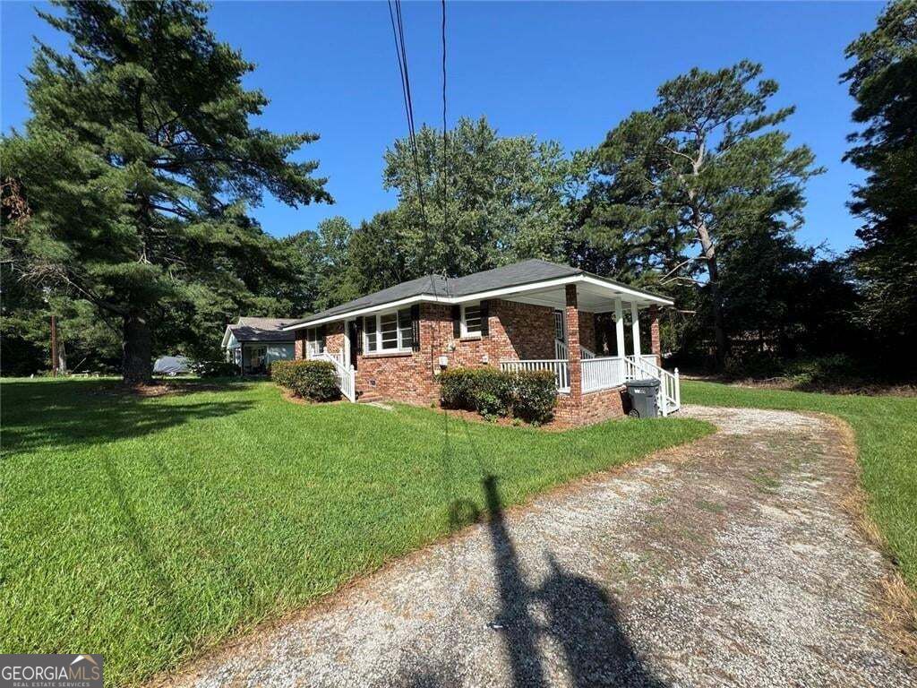 246 Bruce ST