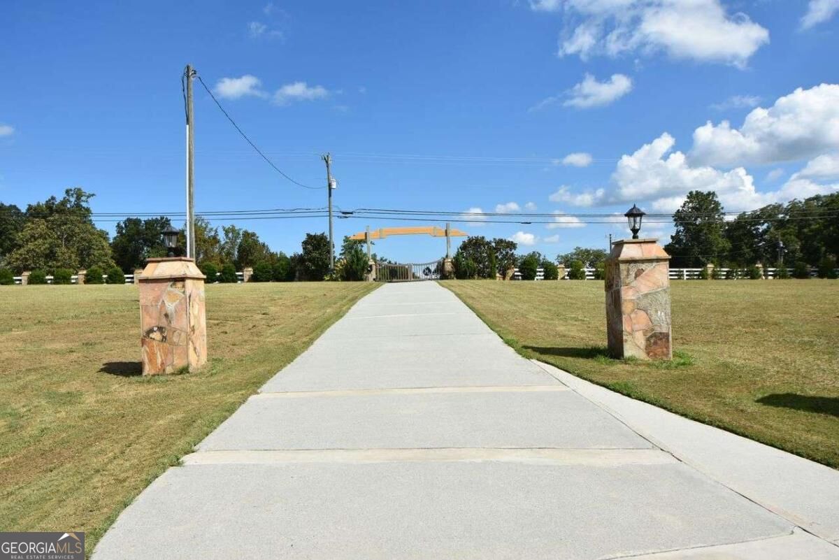 3600 Thompson Mill RD