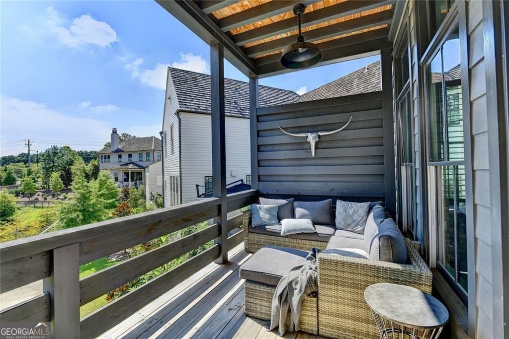 Alpharetta, Georgia 30009, United States, 3 Bedrooms Bedrooms, ,4 BathroomsBathrooms,Residential,Active,158757