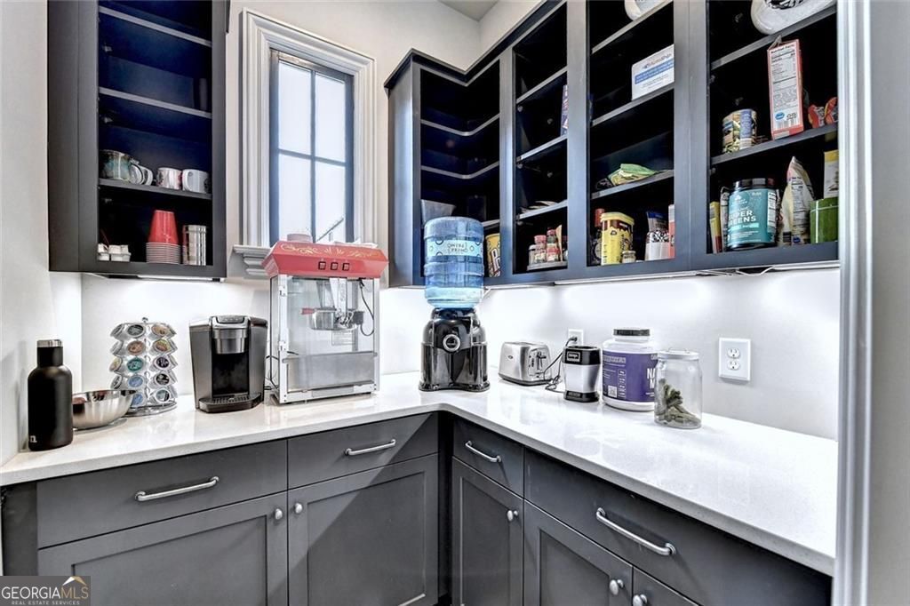 Alpharetta, Georgia 30009, United States, 3 Bedrooms Bedrooms, ,4 BathroomsBathrooms,Residential,Active,158757