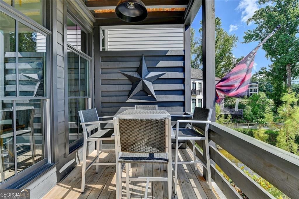 Alpharetta, Georgia 30009, United States, 3 Bedrooms Bedrooms, ,4 BathroomsBathrooms,Residential,Active,158757