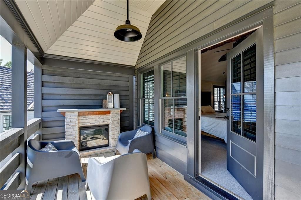 Alpharetta, Georgia 30009, United States, 3 Bedrooms Bedrooms, ,4 BathroomsBathrooms,Residential,Active,158757