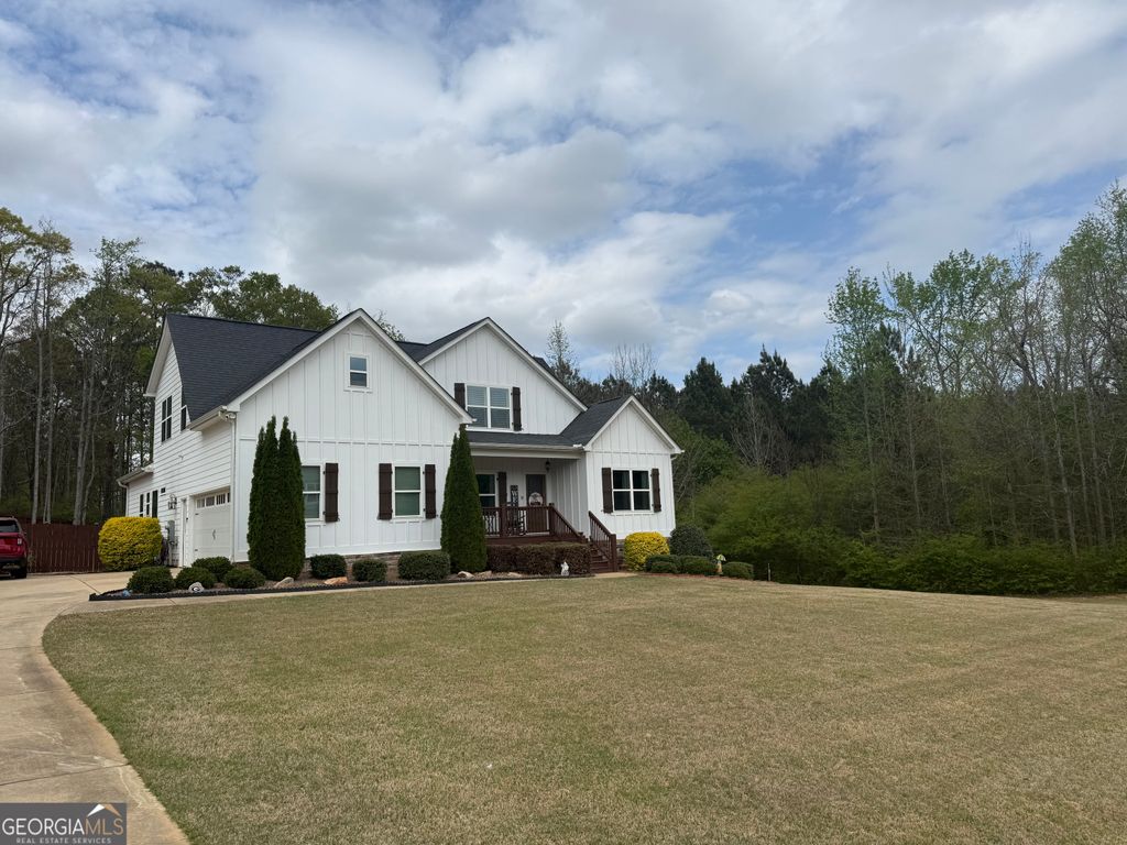 Photo of 297 Huntington Way, Williamson, GA 30292 (MLS # 10728730)