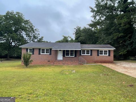 A home in Lagrange